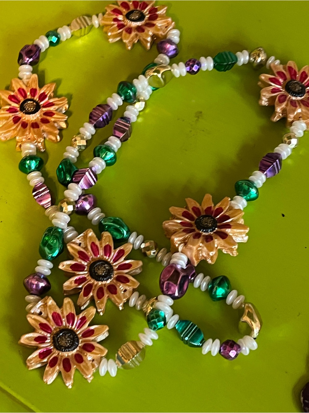 Floral Sunflower Necklace with Green & Purple Beads Hawaii vibes 59% off dropped